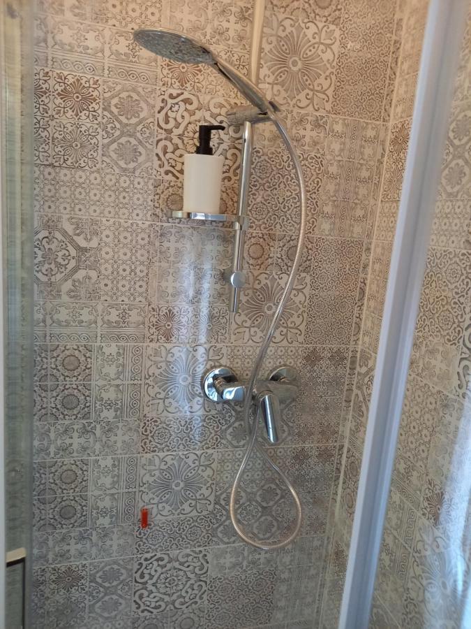 B&B La Vela Villa Rosa Di Martinsicuro Экстерьер фото
